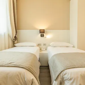 *** Hotel La Dolce France